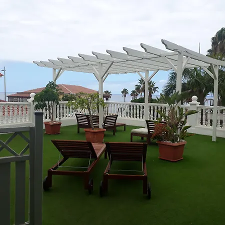 Hotel Flores 3*